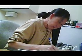 Жинхэнэ эмэгтэй эмч дик шалгалт 2 хувийн порно видео donuts
