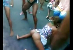 Оху-ын аж ахуйн нэгж, порно видео онгоцны өө favela carioca сальвадор