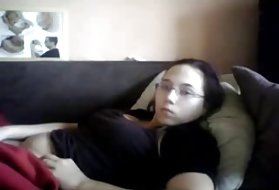 Үзэх биш миний эгч masturbating. далд камер