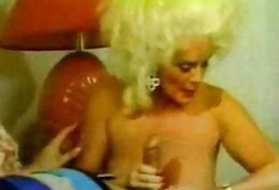 Харгис порно тоглоом тоглох helga видео биеэ сан