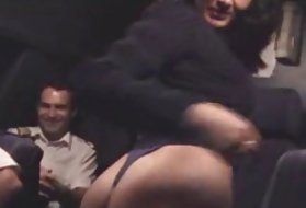 Жинхэнэ гэр нь бүхээгийн нисэх онгоцны буудал үзэх exhibitionist порно талуудын бага хурлын хуралдааныг 2